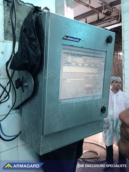 Gabinetes a prueba de agua para instalaciones de fabricacion de alimentos