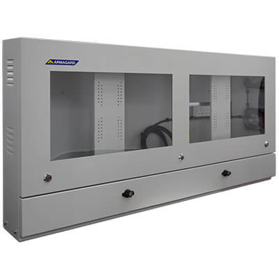 Gabinete de computadora dos monitores industrial con clasificación IP54 que protege los monitores y el ordenador interno del polvo y la suciedad